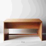 Schreibtisch 130 X 80